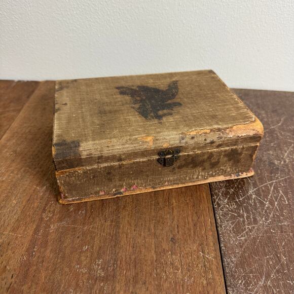 Antique Keepsake‎ Jewelry Box Brown Significant Wear Purchased 1884 Gifted 1906 - Picture 1 of 16
